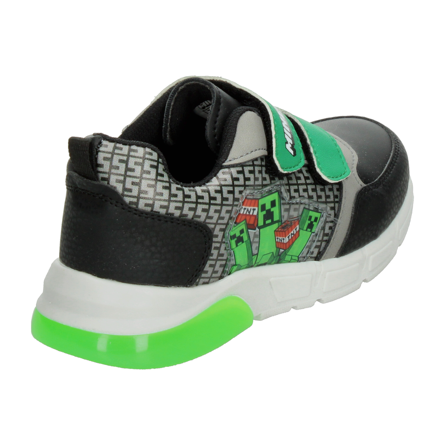 png_1500x1500_67717141