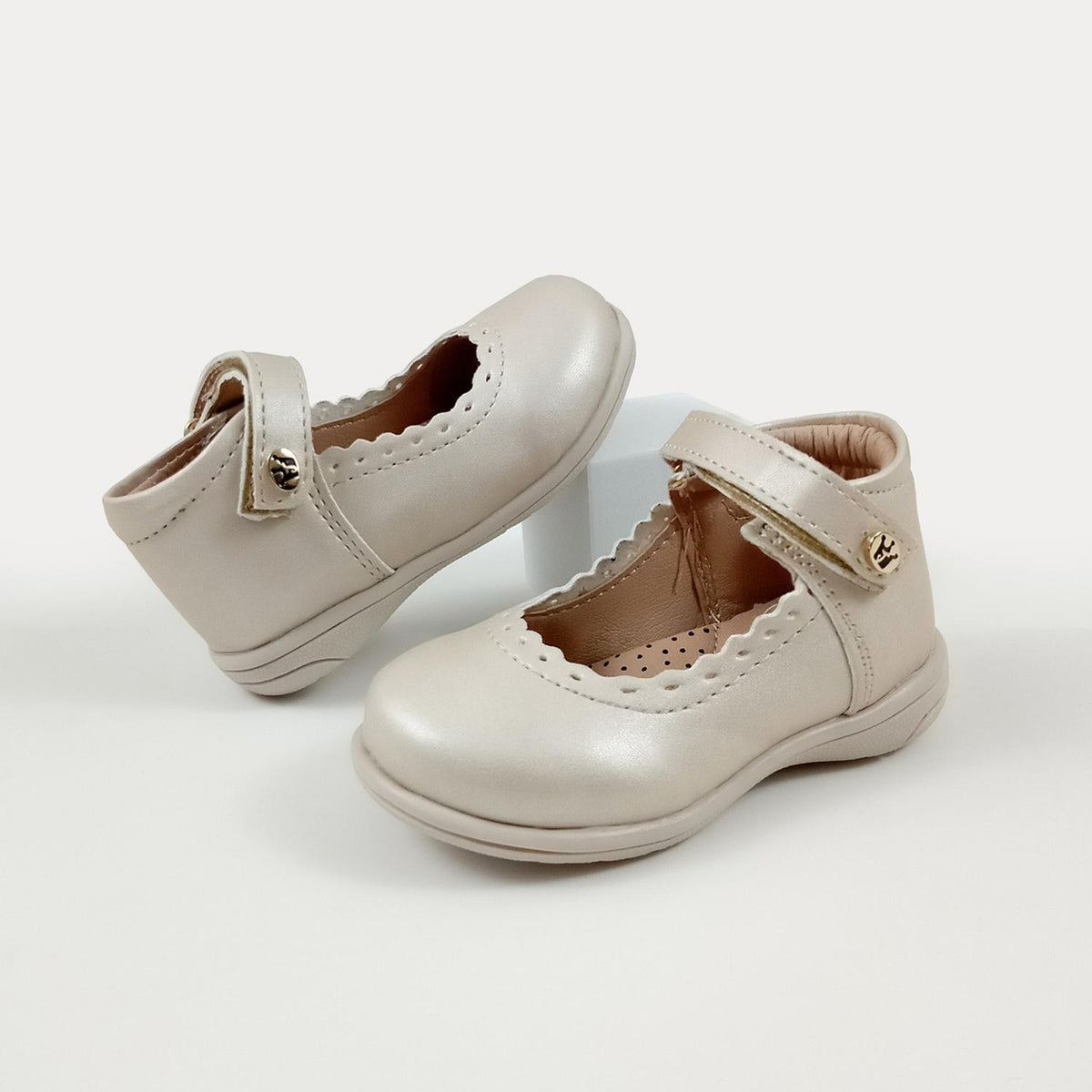 Zapato Casual Jakuna Dorado Para Niña [jak292], foto 8 de 8